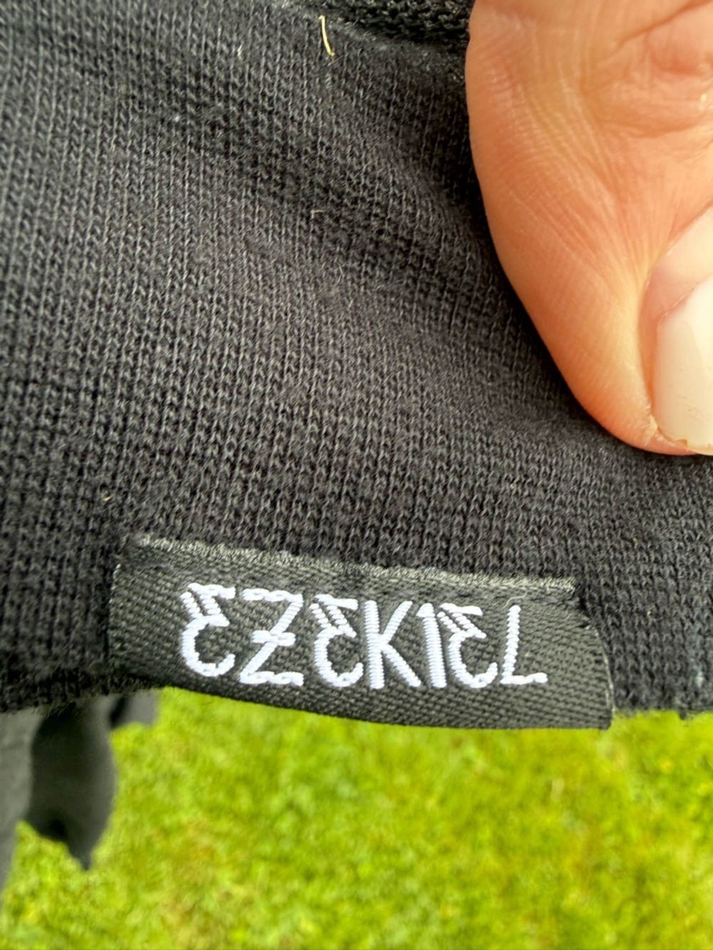 Ezekiel Men’s Medium Quilted Shawl Collar Pullover Hoodie Charcoal Gray - Picture 3 of 7